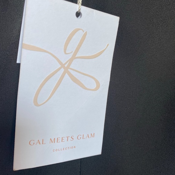 Gal Meets Glam Black Octavia Crepe One Shoulder Fl - Picture 6 of 7